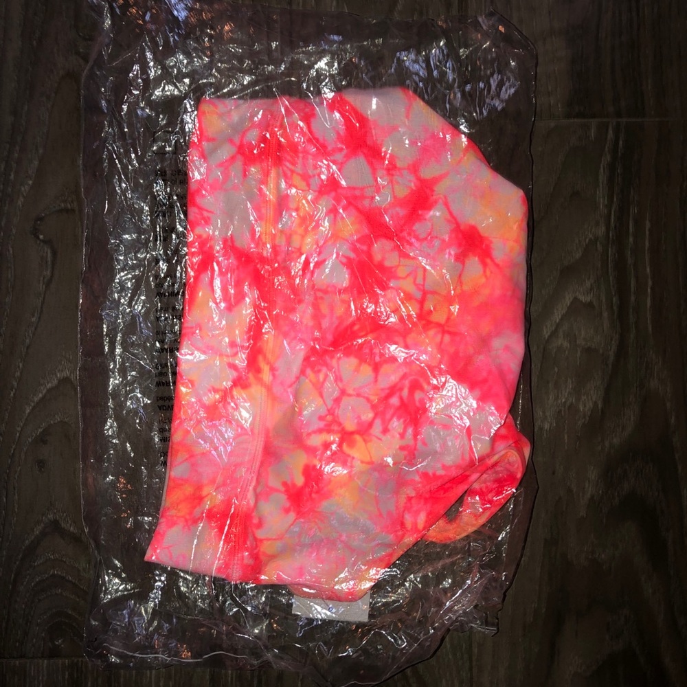 Lululemon Energy Bra High Neck Long Line *shibori - Picture 9 of 10